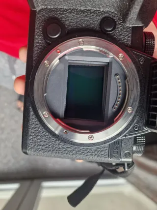 Panasonic Lumix S5IIX + Lente 20-60mm