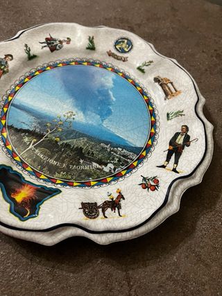 Piatto decorativo Sicilia Etna in eruzione