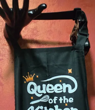 Set di 3 grembiuli QUOTRE da cucina -Nuovi❗-40%❗