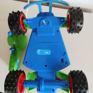 Macchinina telecomandata verde