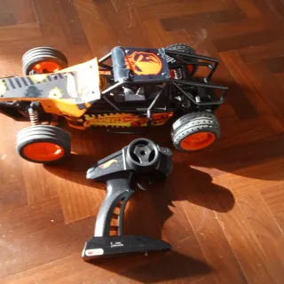 Macchinina telecomandata verde