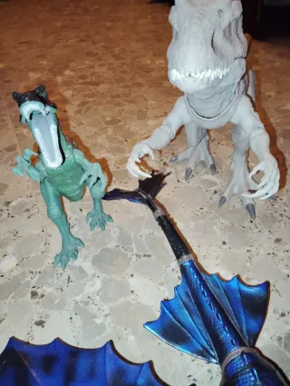 Lote Juguetes Dinosaurios y Dragón