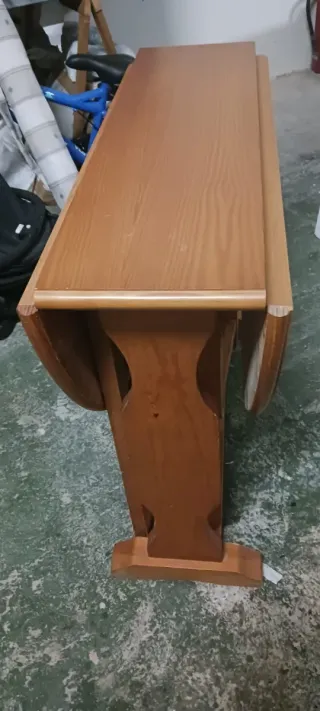 Mesa de cocina plegable tipo libro – buen estado