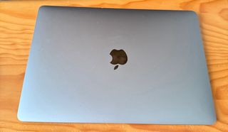 MacBook Air 13” 2020 Gris Espacial