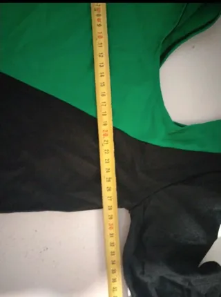 Bodie deportivo niña verde y negro