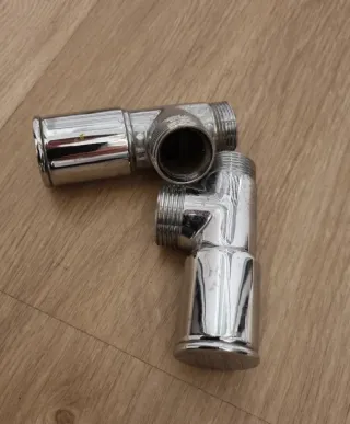 Radiador Toallero Cromado marca hudson reed