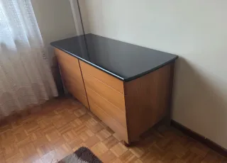 Armadio 4 ante con specchio e comò