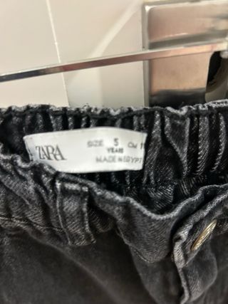 Calças ganga pretas menino Zara 5 anos
