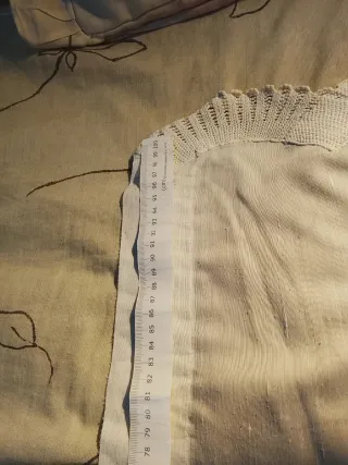 Cortina de ganchillo hecha a mano