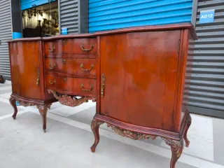 Precioso Aparador Luis XV bombé con espejo