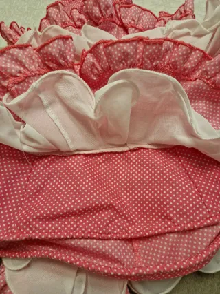 Traje de Flamenca rosa con volantes