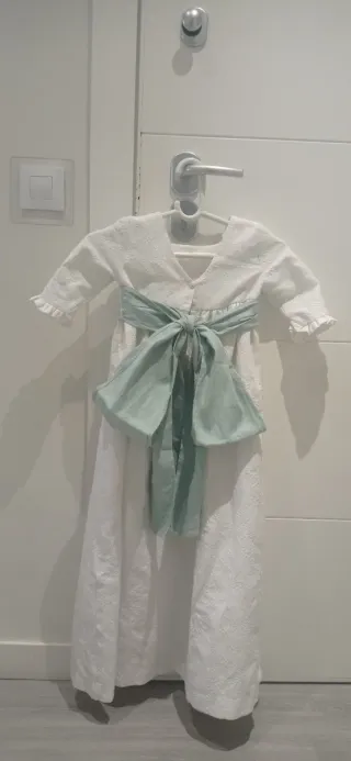 Vestido Comunión Que Mono con fajín verde agua