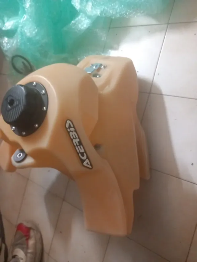 Serbatoio Acerbis Maxi CRF 450/250 2023