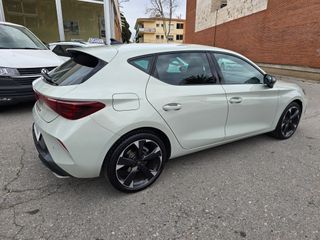 CUPRA Leon 1.5 eTSI 150CV