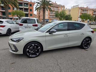 CUPRA Leon 1.5 eTSI 150CV