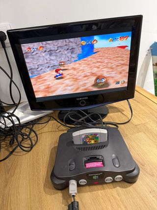 Nintendo 64 con 3 juegos
