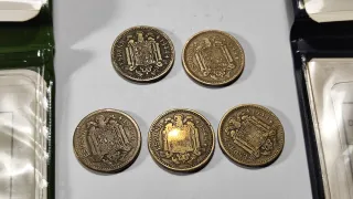 Lote de 15 Monedas y 4 carteras del 77 y 79