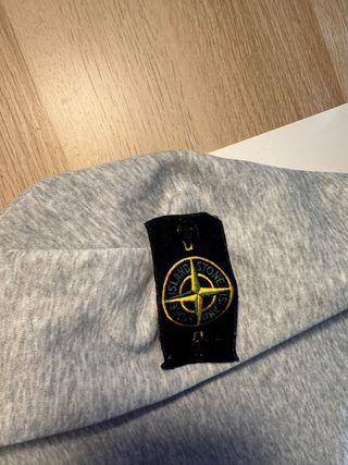 Sudadera Stone Island Gris Logo Circular