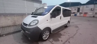 Opel Vivaro 2005