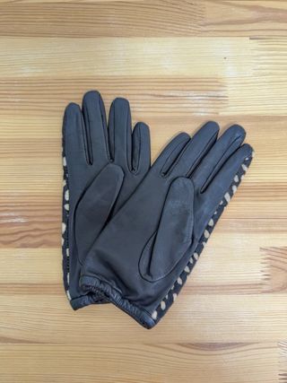 Guantes piel animal print Bimba y Lola