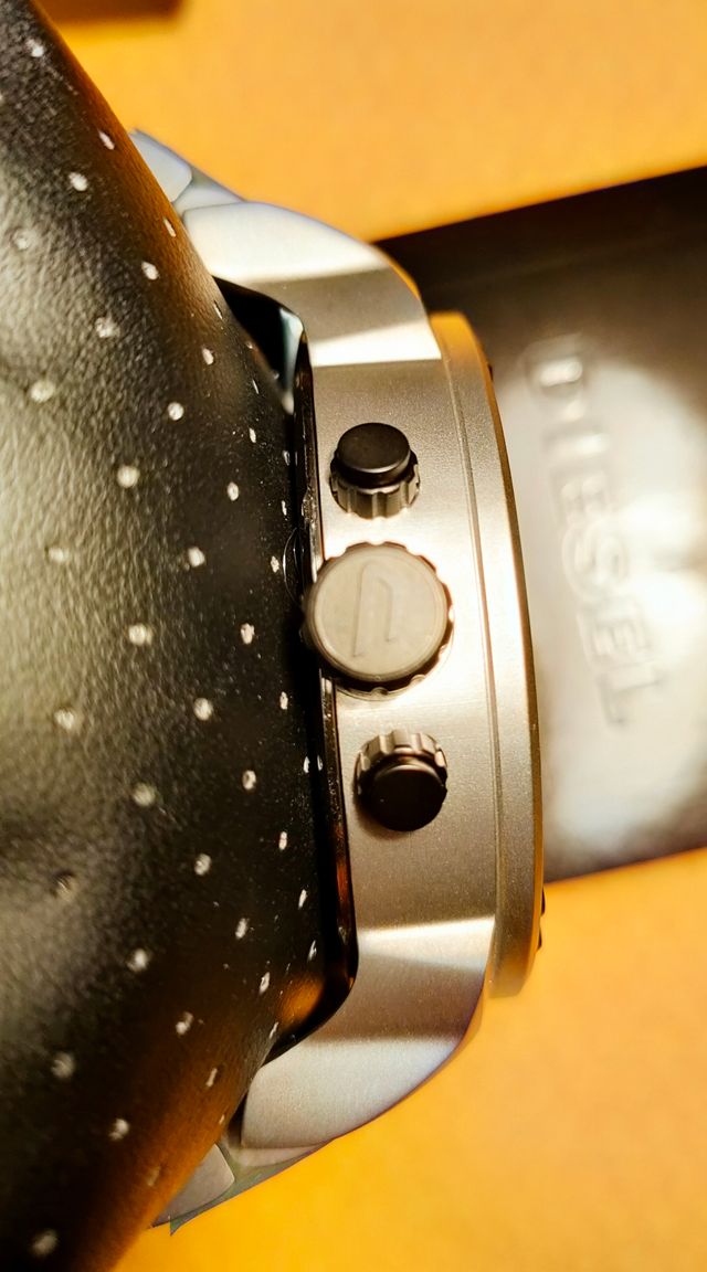 Reloj Diesel Mr. Daddy nuevo, gris plata