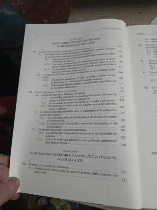 Los Caminos Del Progreso Una Historia Del Desar...