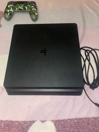 PS4 + Mando Camuflaje + FIFA 24 1 tera