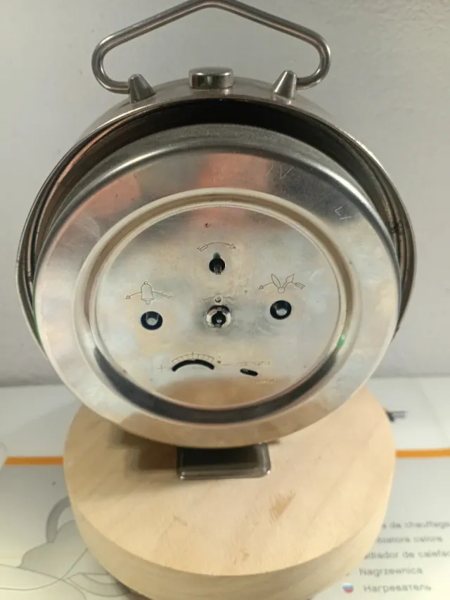 Reloj despertador TEMPESTO