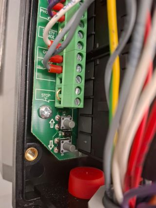 Me ofrezco como operario de mantenimiento