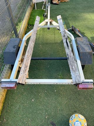 Remolque moto de agua