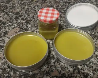 Pomada artesanal artemisa.