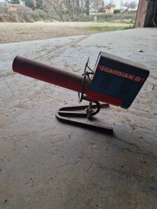 Cañón espantapájaros y animales “GUARDIAN 2”