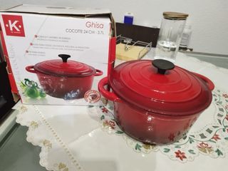 Cacerola  Hierro Fundido Roja 24cm