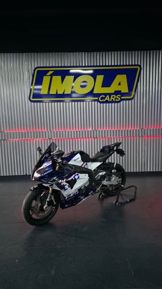 BMW S1000RR AKRAPOVIC