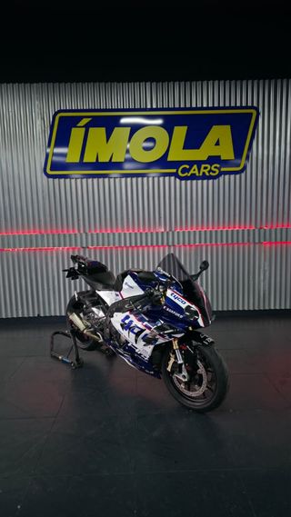 BMW S1000RR AKRAPOVIC