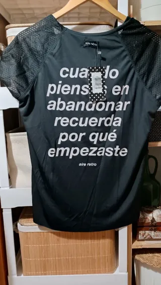 Camiseta Aire Retro Negra Talla S