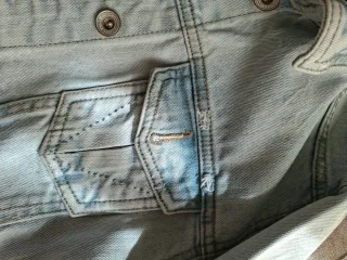 Cazadora Vaquera Zara Talla M Entallada espalda.