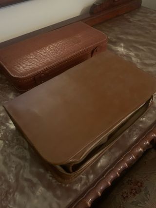 Dos neceseres de viaje antiguos