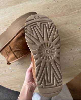 Botas UGG Beige Plataforma Mujer