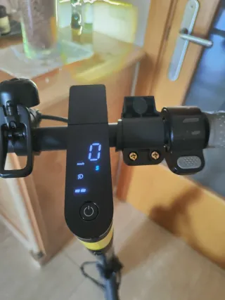 Patinete Eléctrico Negro