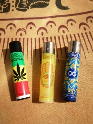 3 accendini Clipper da collezione