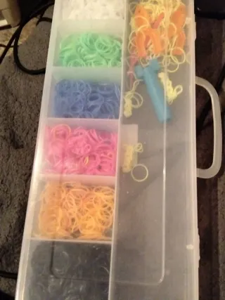 Caja de ligas para pulseras