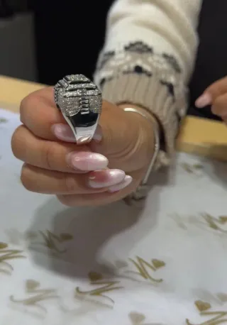 Anillo Oro Blanco 18kt Diamante Caballero