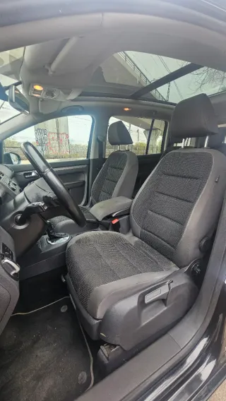 Volkswagen Touran 2011