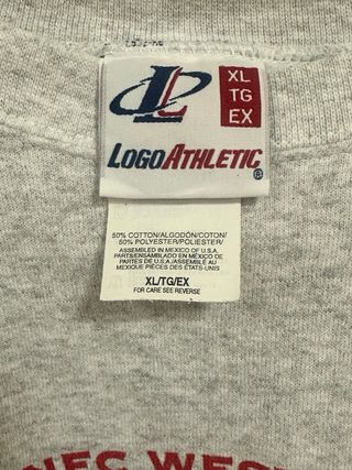 Sudadera es de los Atlanta Falcons de la National