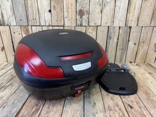 BAUL TOPCASE GIVI KYMCO XCITING 500 09-12