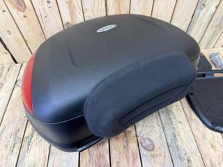 BAUL TOPCASE GIVI KYMCO XCITING 500 09-12