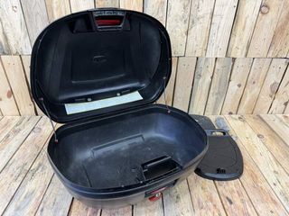 BAUL TOPCASE GIVI KYMCO XCITING 500 09-12
