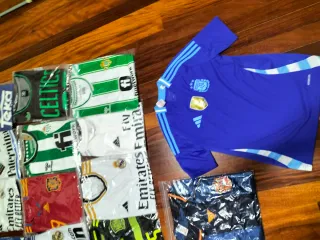 Camiseta de fútbol Adidas Azul y Blanca