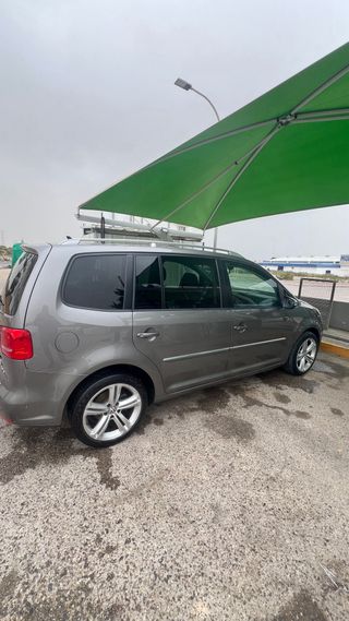 Volkswagen Touran 2010